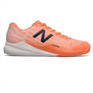 used new balance tennis shoe . size 9.5 🎾